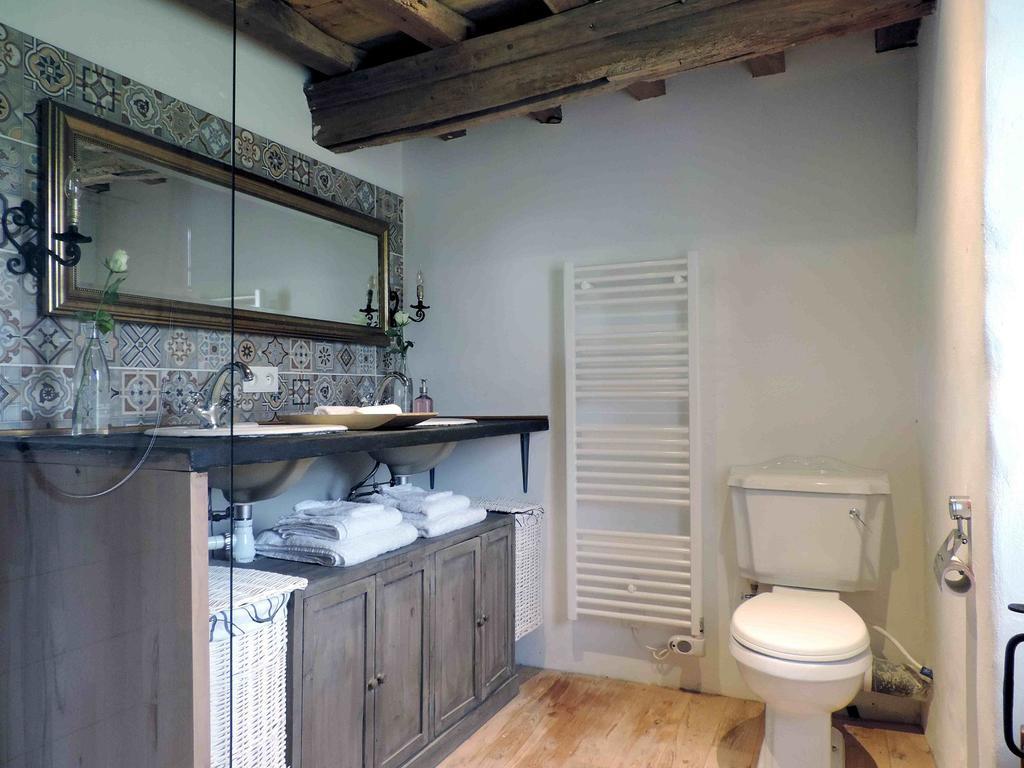 Domaine Lvd Avec Spa, Bois Et Riviere Privee La Bloutiere Exterior photo