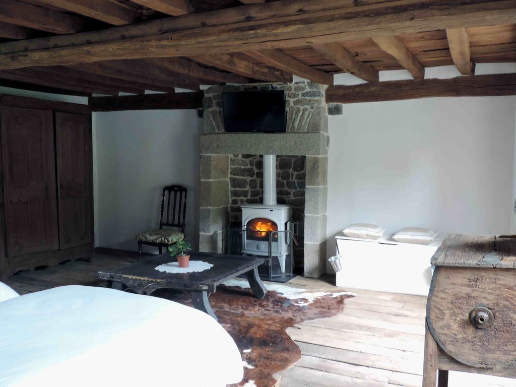 Domaine Lvd Avec Spa, Bois Et Riviere Privee La Bloutiere Exterior photo